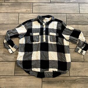 Universal thread women’s top XXL